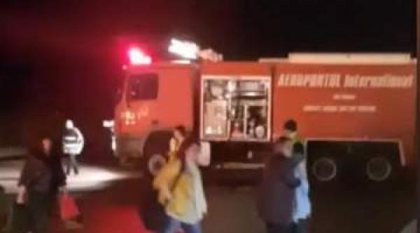 haos in aer pasagerii unei curse low cost de la cluj in bucuresti au ramas blocati in aer