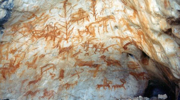 picturi rupestre vechi de 4000 de ani descoperite in tibet