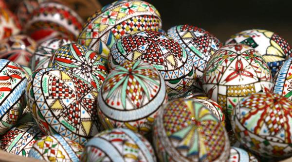 de ce se vopsesc ouale de paste