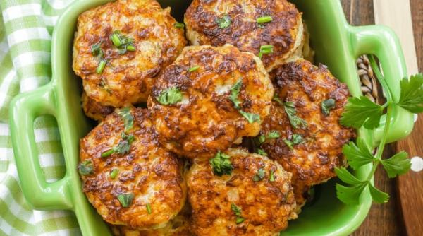 reteta zilei chiftelute de somon la cuptor