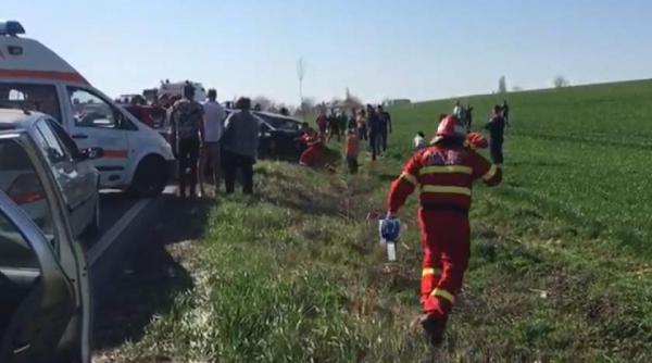 accident in lant in galati trei persoane au murit si sase dintre care trei copii au fost ranite