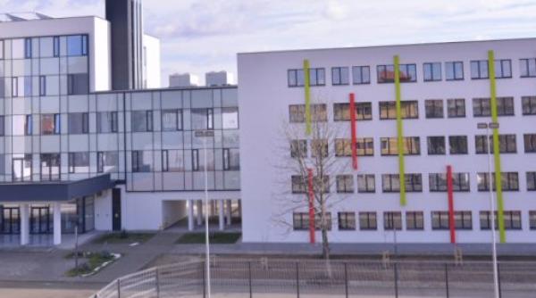 incendiu la facultatea de mecanica din craiova