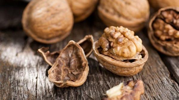 5 alimente ajuta sa inveti mai usor