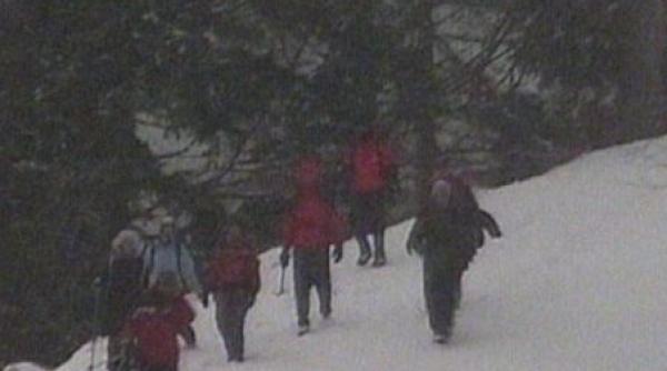 salvamontistii au inceput actiunea de recuperare a doua cadavre posibil ale turistilor ieseni disparuti