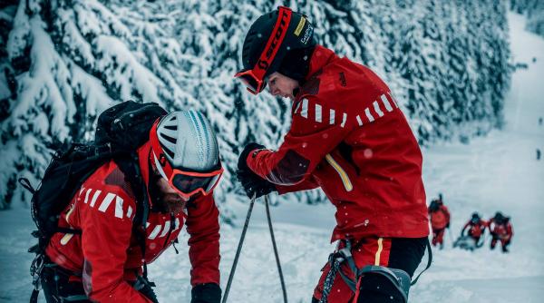 toti cei 3 turisti ieseni rataciti in fagaras sunt morti