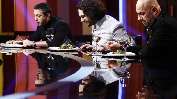 farfurii de trei cutite aparitii de poveste si juniori talentati la chefi la cutite