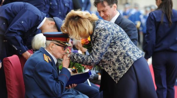 galerie foto campania o viata cat un centenar