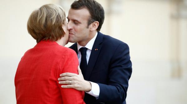 sarmul ameninta sa se rupa intre merkel si macron