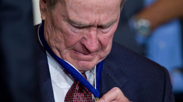 donald trump ii doreste recuperare rapida lui george h w bush