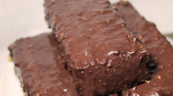 reteta zilei batoane de ciocolata si unt de arahide