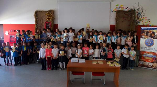 116 elevi din bucuresti au fost premiati in cadrul concursului aristotel