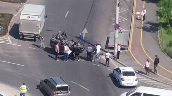 caz incredibil la galati o femeie cu o alcolemie record s a rasturnat cu masina intr o intersectie