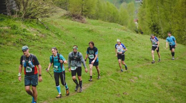 peste 2000 de persoane de pe patru continente participa la ecomarathon moieciu de sus