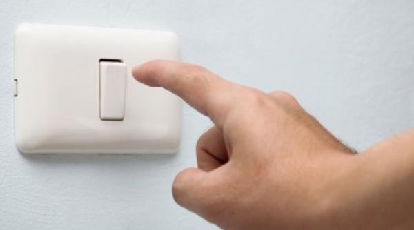 anre ar ieftini curentul dar nu stie cu cat