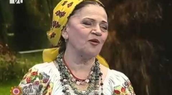 o cunoscuta cantareata de muzica populara este in coma medicii se lupta pentru a i salva viata