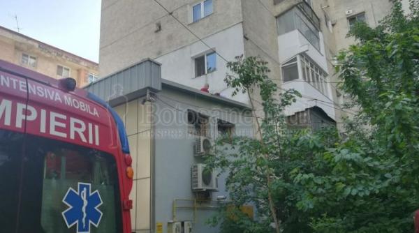o femeie din botosani a cazut de la fereastra apartamentului sau