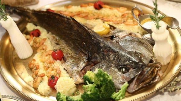 corvina la cuptor cu creveti si piurea de telina reteta din secolul xix