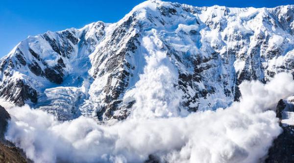 zapada de 52 de centimetri la varfu omu si 32 de centimetri la balea lac