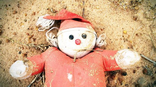 3 anchete sunt in desfasurare dupa ce o fetita de 13 ani a nascut un copil mort