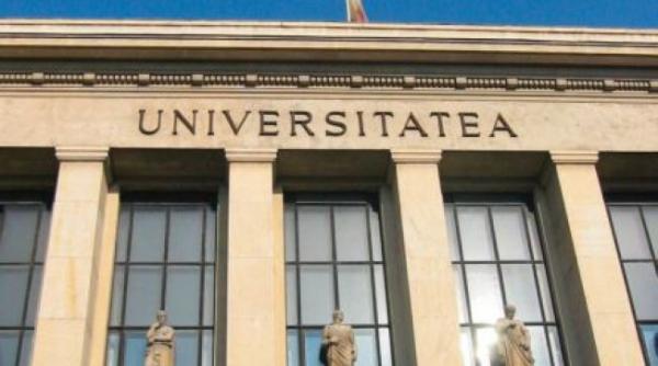 conducerea universitatii bucuresti cere demiterea ministrului educatiei pe motiv ca acesta a luat masuri controversate