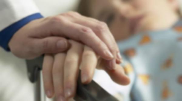 baiat de 9 ani in stare grava la spital dupa ce a fost muscat de un caine lasat liber de stapan