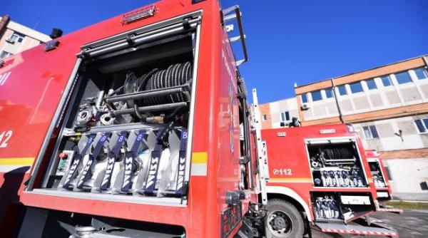 autocar distrus de incendiu in pasul gutai nu exista victime