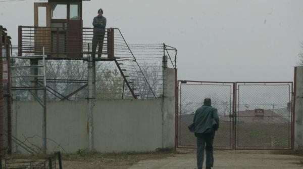 puscaria din iasi pazita de detinuti