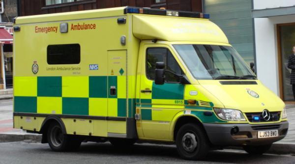 sofer pe ambulanta cel mai cautat loc de munca in marea britanie