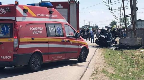accident teribil in olt sunt trei morti si doi raniti dupa ce masina a intrat in panoul de bun venit