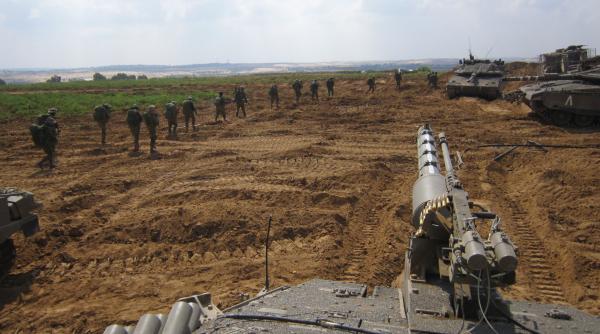 funeralii in gaza pentru cele 58 de persoane ucise de fortele israeliene