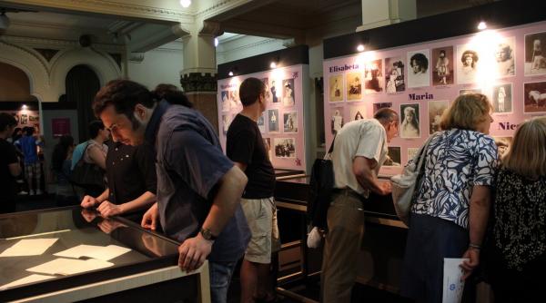 noaptea muzeelor expozitia viata pe front reflectata in scrieri personale la arhivele nationale