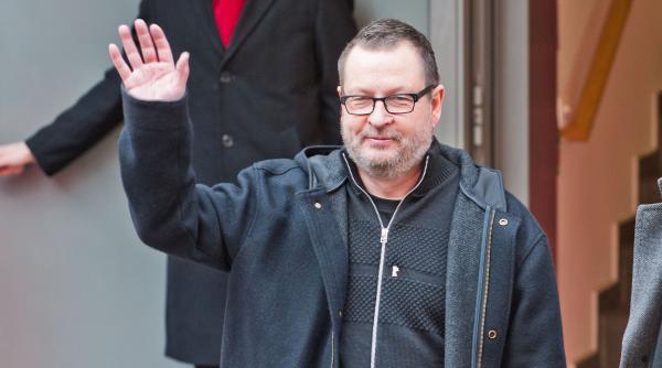 o noua declaratie socanta a regizorului lars von trier nu am ucis niciodata daca ar trebui sa o fac as ucide un jurnalist