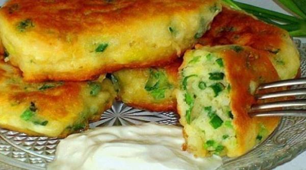 o reteta usor de pregatit gogosi cu oua si ceapa