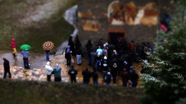 obiecte de cult cu arsenie boca au fost confiscate la manastirea prislop