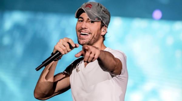 enrique iglesias promoveaza un concert de binefacere la lisabona alaturi de cristiano ronaldo