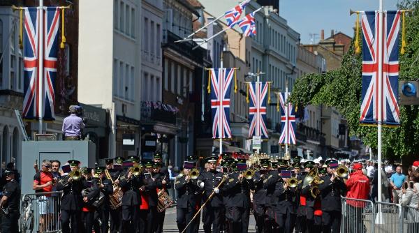nunta regala rochia de mireasa a lui meghan un secret si multe speculatii