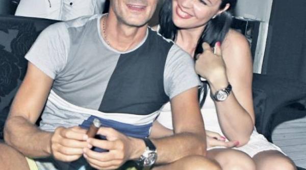 o patroana de club managerul minune de la malul marii