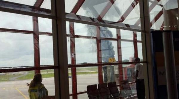 un avion peste 100 pasageri s a prabusit la scurt timp dupa decolare