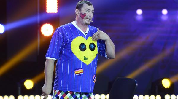 cei mai scandalosi concurenti pun din nou juratii iumor pe jar