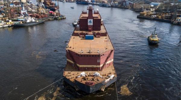 rusii inaugureaza prima centrala nucleara plutitoare din lume