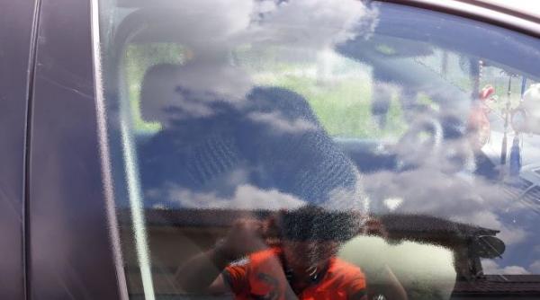 o femeie a fost descoperita moarta intr o masina parcata in valul lui traian