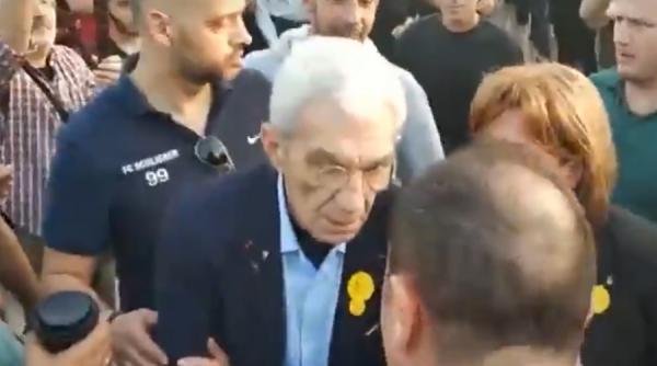 video primarul salonicului la un pas de a fi linsat de cetatenii orasului