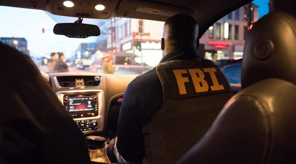 donald trump anunta ca va sesiza departamentul justitiei privind infiltrarea fbi in campania sa electorala