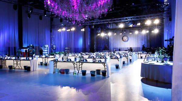 se impart ultimele cutite si se da startul probelor eliminatorii la chefi la cutite