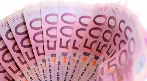 irlanda isi face o pusculita de opt miliarde de euro