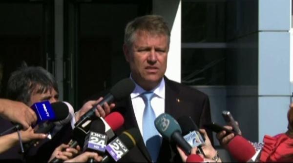 barbatul care a strigat catre presedintele iohannis a fost amendat pentru tulburarea linistii publice