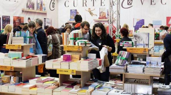 se deschide salonul de carte bookfest 2018 la romexpo