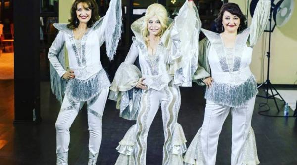 musicalul mamma mia are premiera astazi la sala palatului din bucuresti