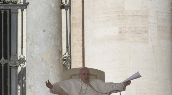 papa francisc trimite investigatori pentru a investiga scandalul sexual din chile