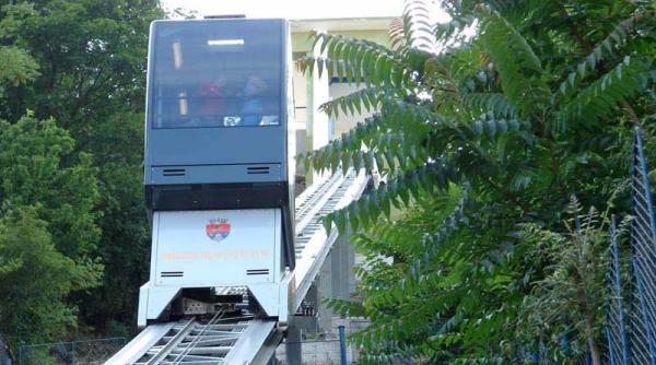 telecabina care urca la cetatea deva va fi repusa vineri in functiune